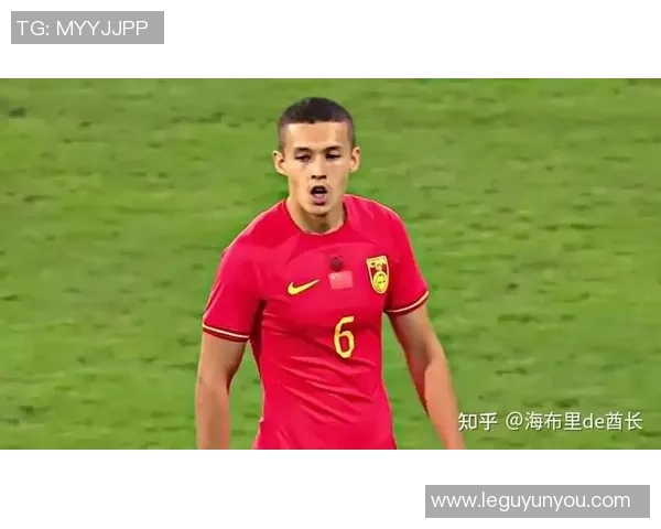 被低估的足球明星逆袭之路与辉煌成就的背后故事 被低估的足球明星逆袭之路与辉煌成就的背后故事